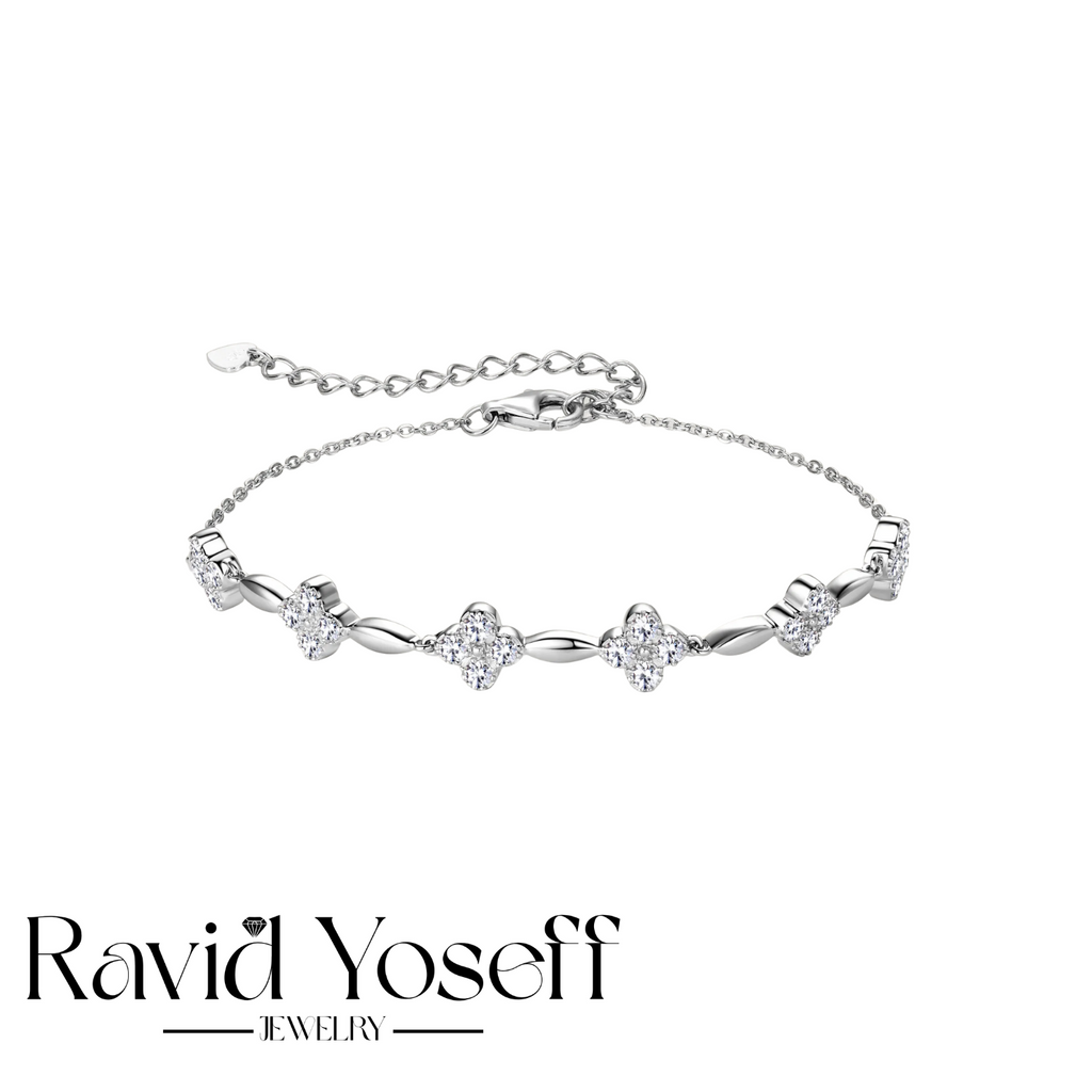 יוקרתי Moissanite צמיד תלתן