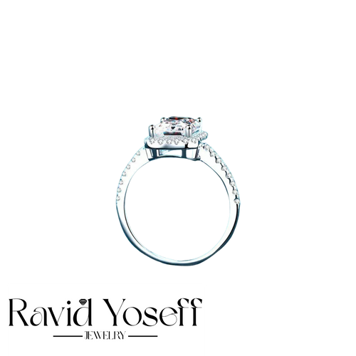 טבעת Moissanite רוני יוקרתית