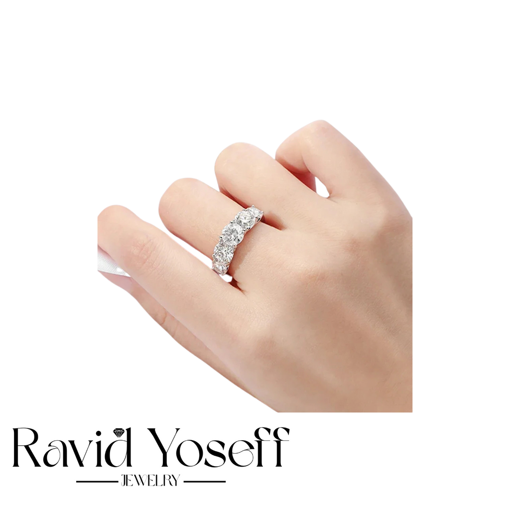 יוקרתית moissanite טבעת דניאל