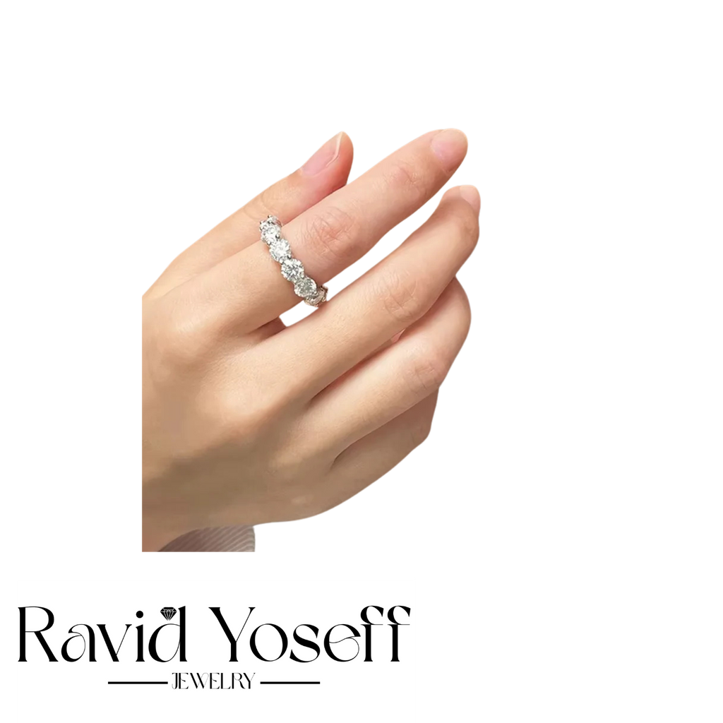 יוקרתית Moissanite טבעת נטע